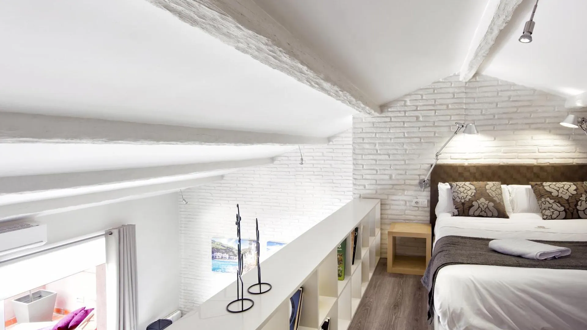 Eixample Building Apartments By Mercedes Heritage Barcelona Spanje