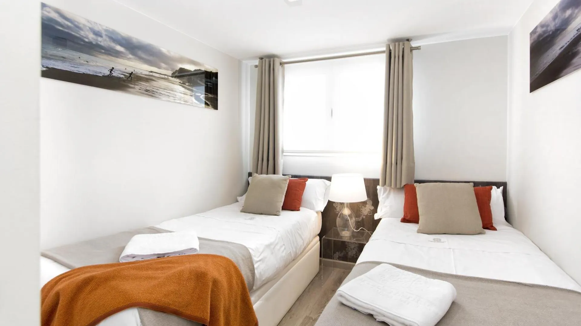 Eixample Building Apartments By Mercedes Heritage Barcelona