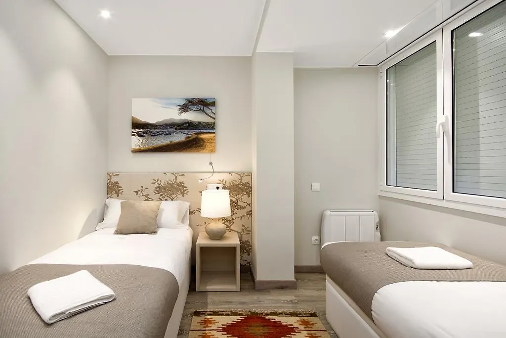 Eixample Building Apartments By Mercedes Heritage Barcelona