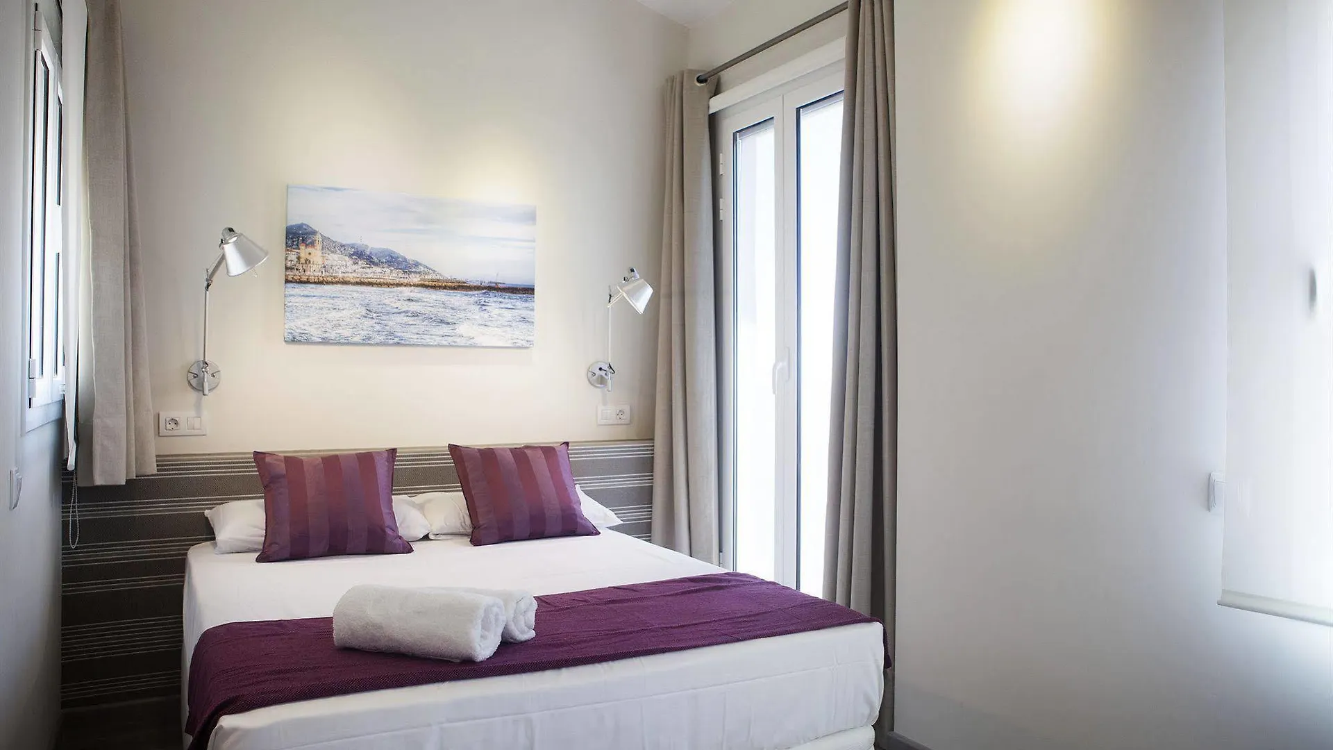 Eixample Building Apartments By Mercedes Heritage Barcelona