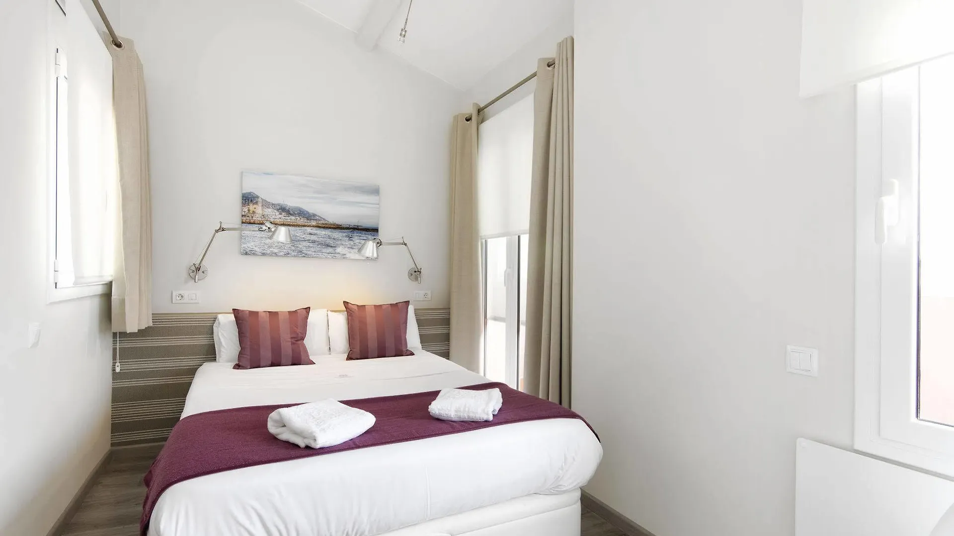 Eixample Building Apartments By Mercedes Heritage Barcelona