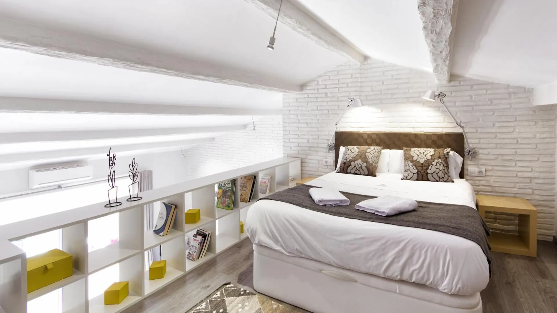 Eixample Building Apartments By Mercedes Heritage Barcelona 0*,