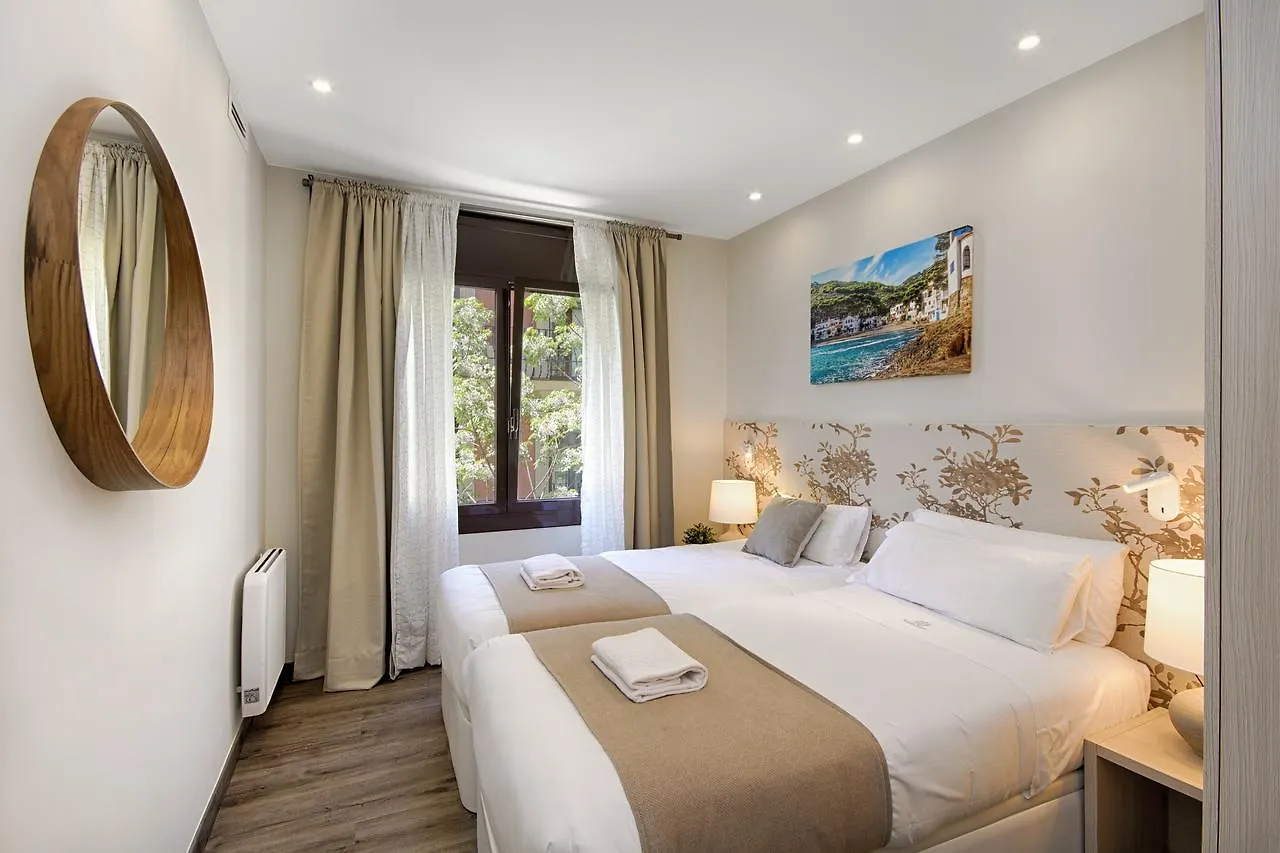 Eixample Building Apartments By Mercedes Heritage Barcelona